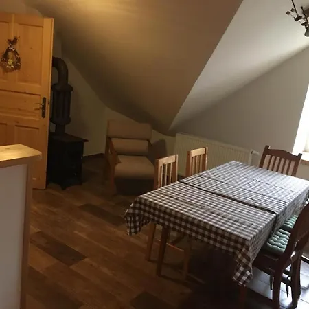 Apartament Ubytovani V Ouklidu *