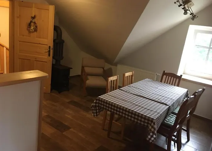 Apartament Ubytovani V Ouklidu *